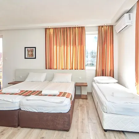 Relax Larrisa Apartment *