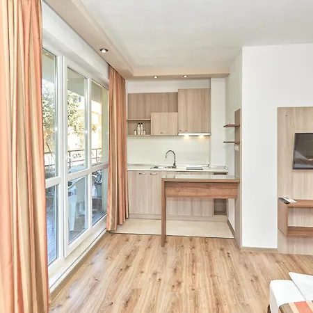 Relax Larrisa Apartment Primorsko